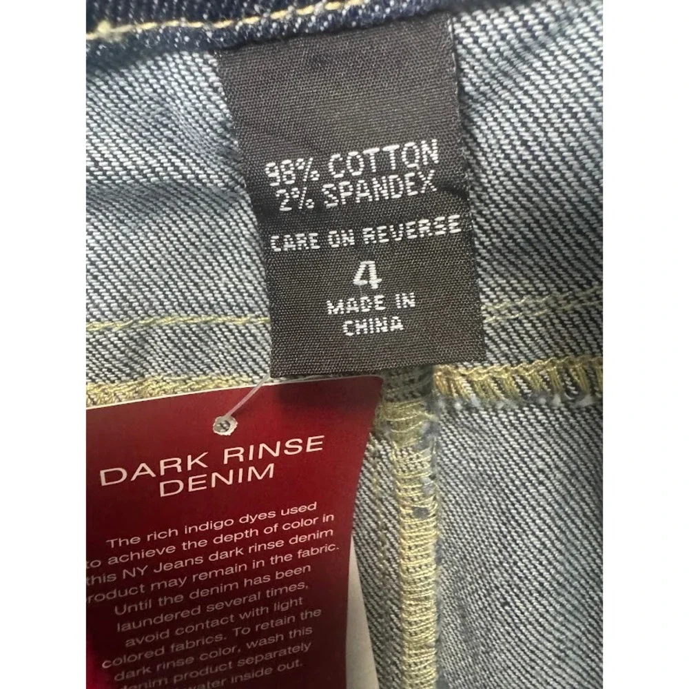 New York & Company Women Dark Wash Denim Mini Skirt Size 4‎ Stretch 5-Pocket NWT